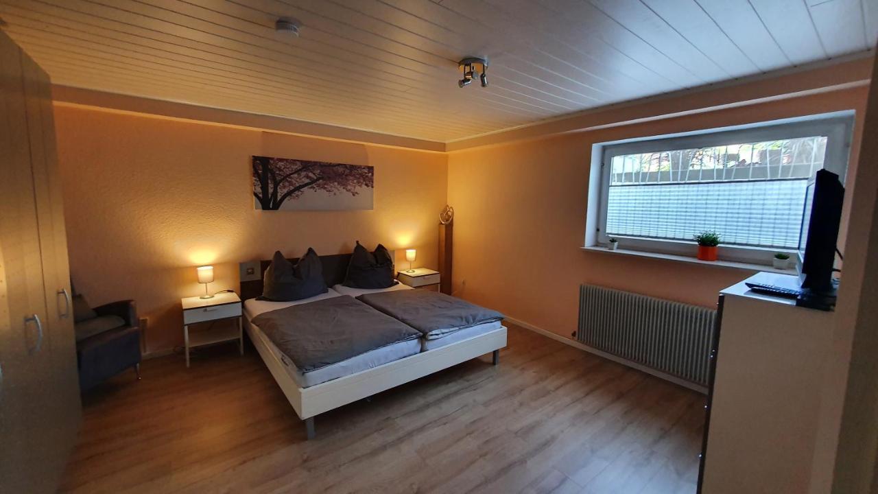 Schöne Ferienwohnung mit Terrasse Nähe Fürth Cadolzburg Exterior foto